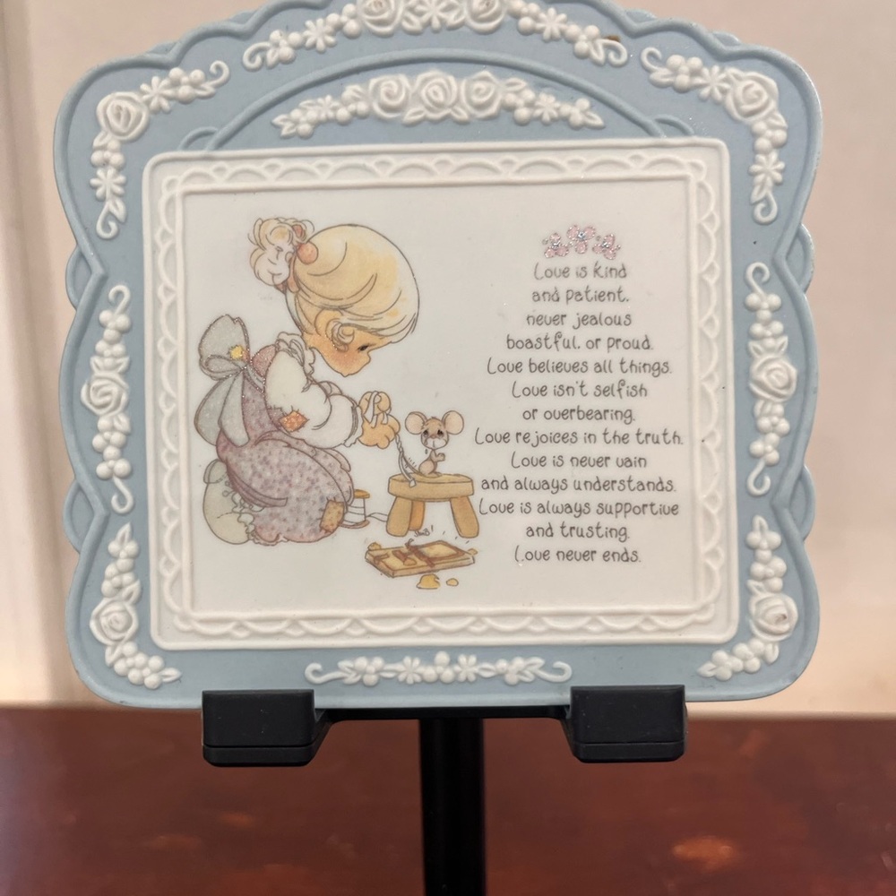 Precious Moments Blue and White Picture Frame with Vintage Accents
